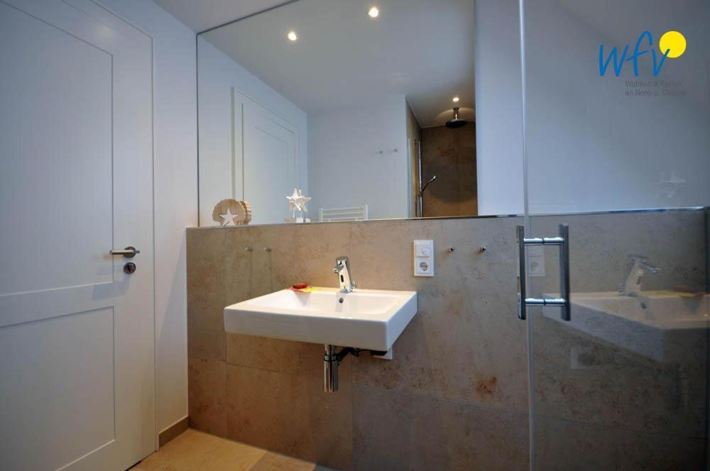 Achterhus - Ferienwohnung Inseltraum Juist Extérieur photo